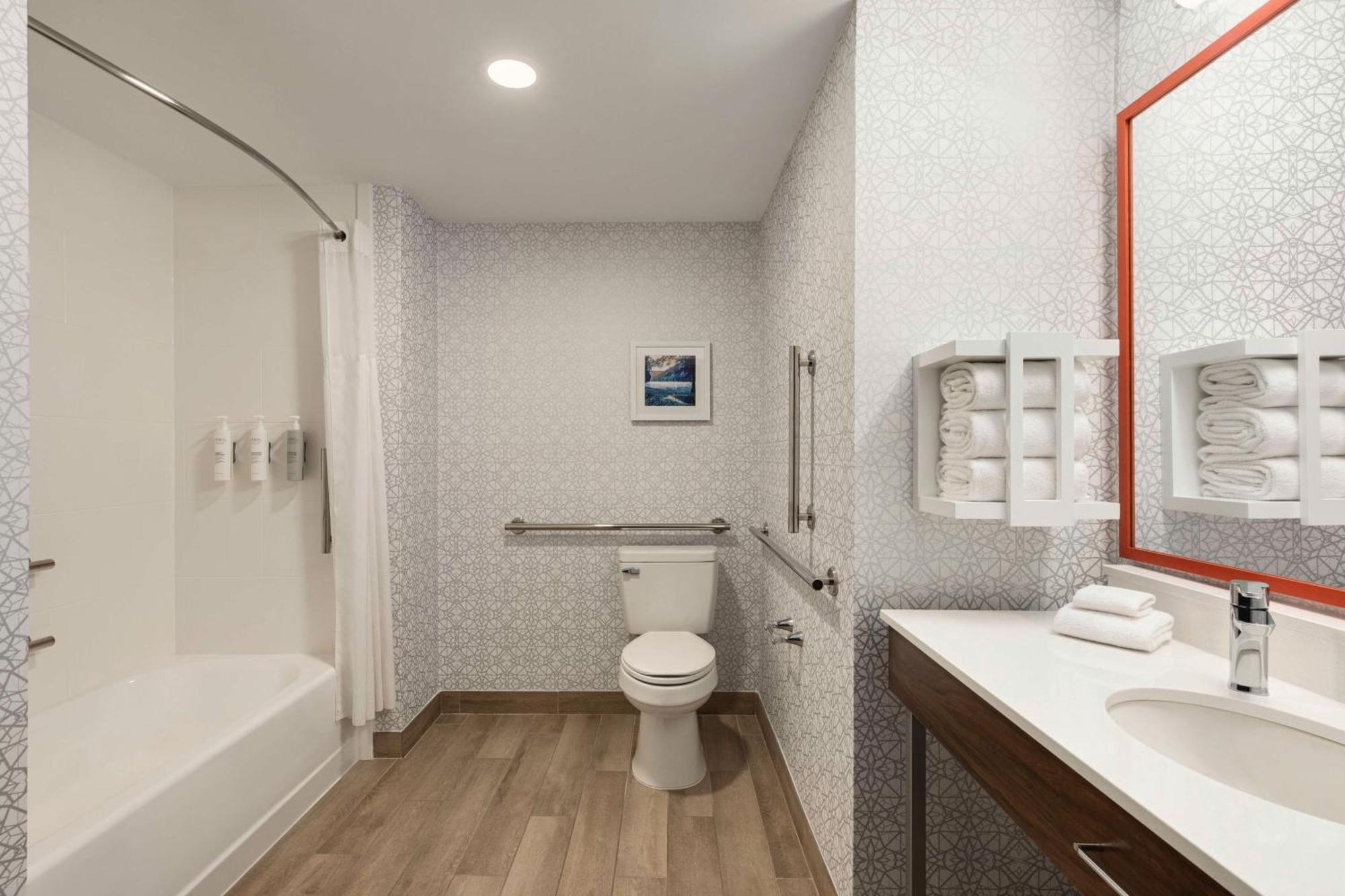 Hampton Inn Waynesboro/Stuarts Draft Fishersville Exteriör bild