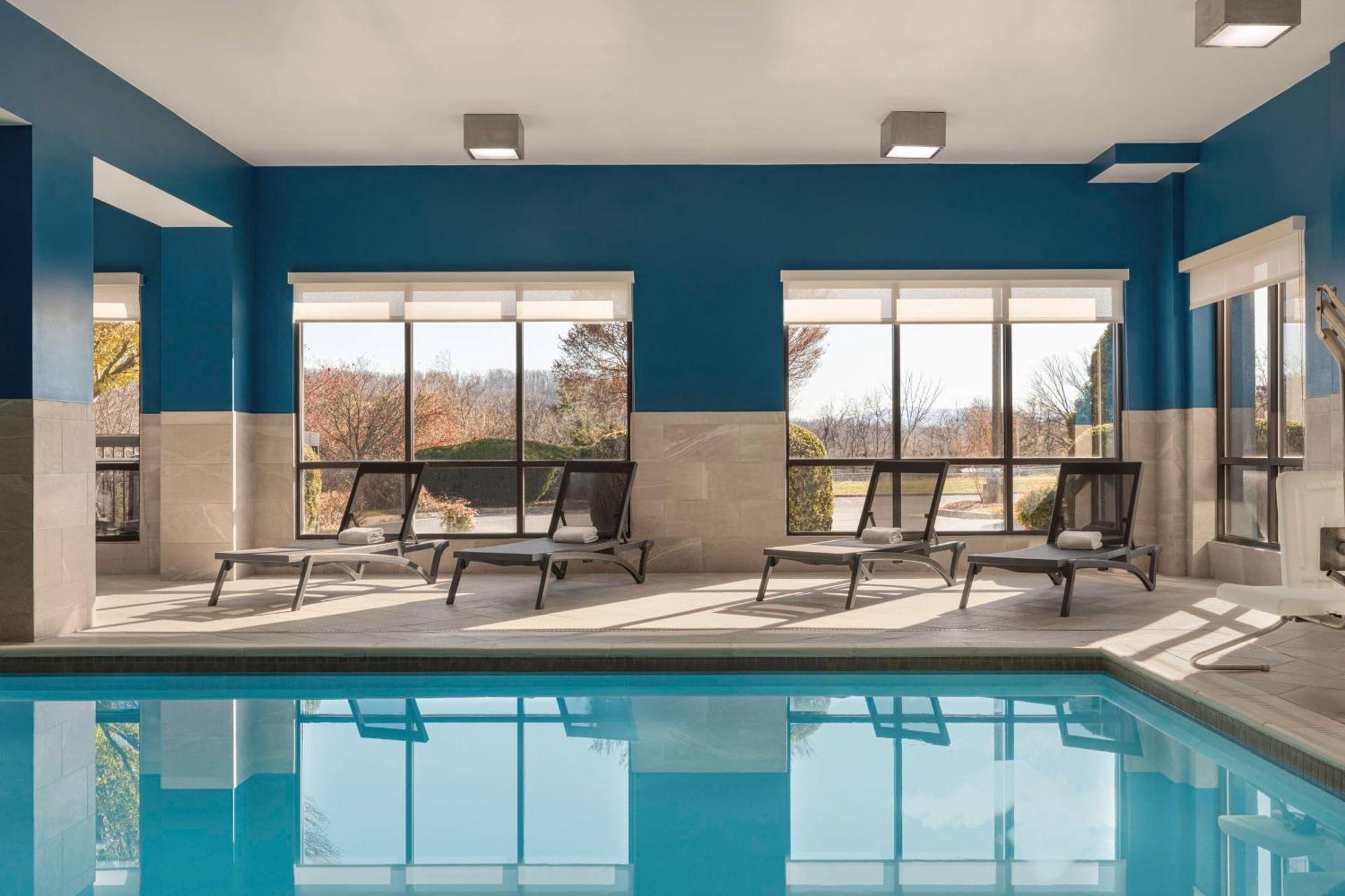 Hampton Inn Waynesboro/Stuarts Draft Fishersville Exteriör bild